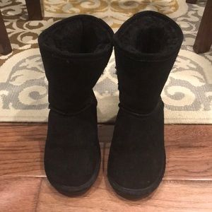 Black Bearpaw Elle Short Winter Boots